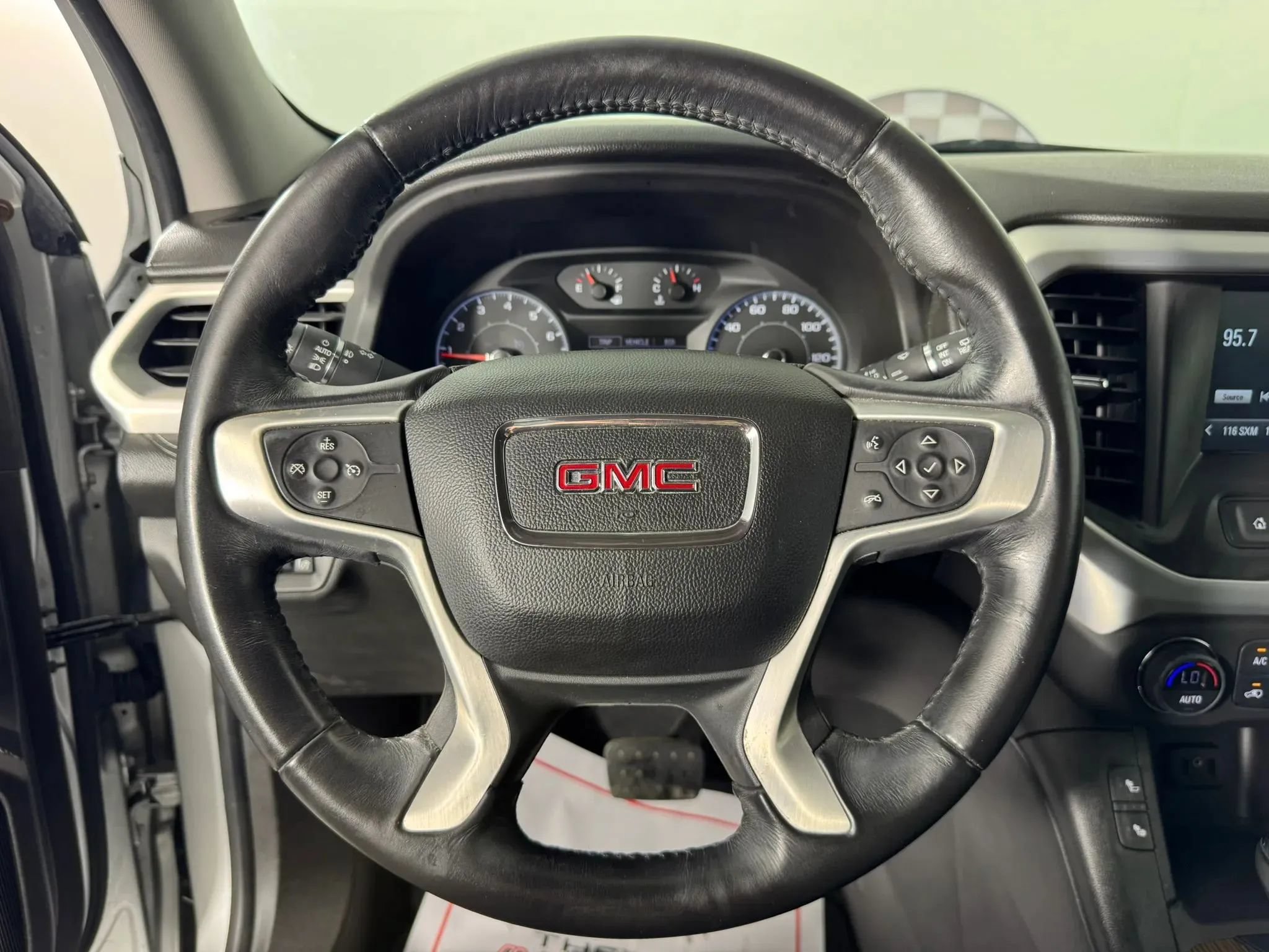 Used 2017 GMC Acadia SLE w/ Driver Alert Package I AWD/4WD image 13