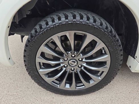Used 2020 Nissan Armada Platinum w/ Platinum Reserve Package AWD/4WD image 12