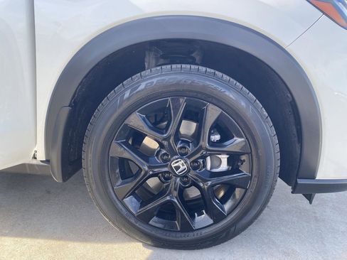 Certified 2023 Honda HR-V Sport image 7