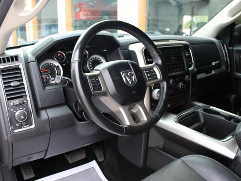 Used 2017 RAM 1500 Laramie w/ Convenience Group AWD/4WD image 15