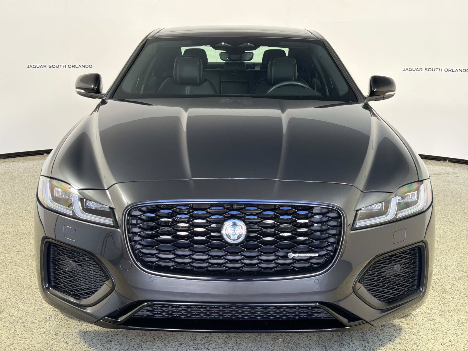 Certified 2024 Jaguar XF R-Dynamic SE AWD/4WD image 8