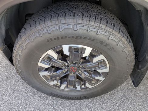 Certified 2023 Nissan Frontier Pro-X w/ Technology Package image 5