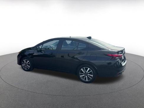 Used 2025 Nissan Versa SV FWD image 10