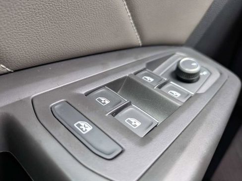 Certified 2023 Volkswagen Atlas SEL AWD/4WD image 27