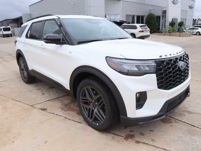 New 2026 Ford Explorer ST-Line w/ ST-Line Street Pack