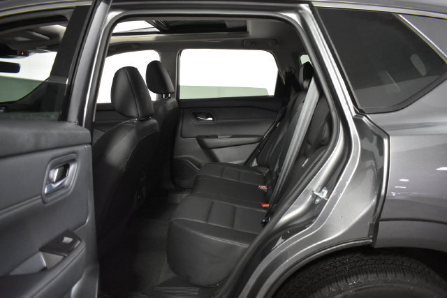 Certified 2026 Nissan Rogue Dark Armor AWD/4WD image 28