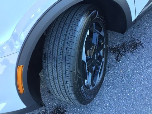 New 2026 Kia Sportage S image 18