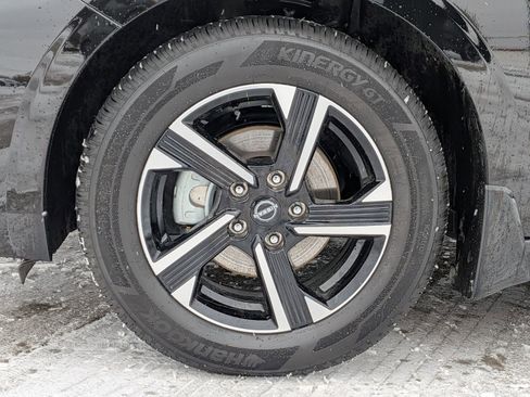 Certified 2025 Nissan Sentra SV image 13