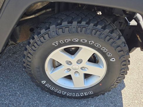 Used 2018 Jeep Wrangler Unlimited Sport S image 16