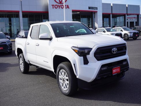 New 2026 Toyota Tacoma SR5 image 26