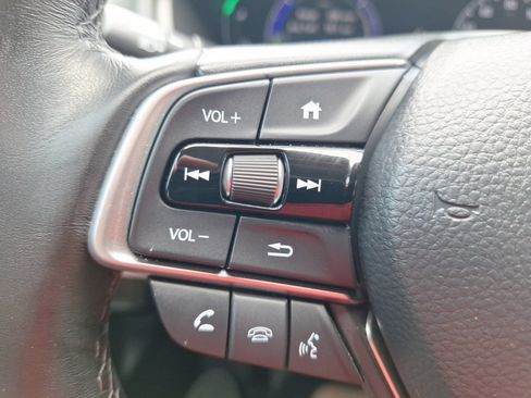 Used 2022 Honda Accord Touring image 22