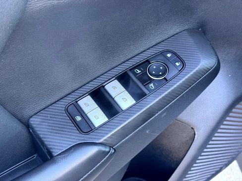 Used 2022 Mitsubishi Outlander ES image 14