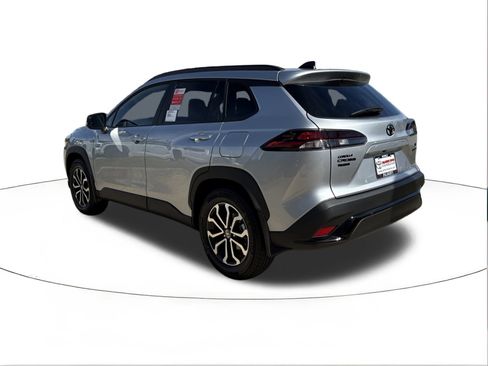 New 2026 Toyota Corolla Cross SE image 5