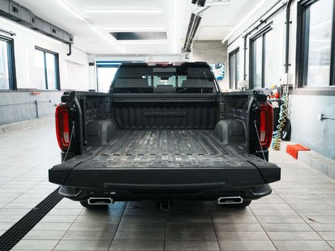 Used 2024 GMC Sierra 1500 Denali w/ Denali Reserve Package AWD/4WD image 41