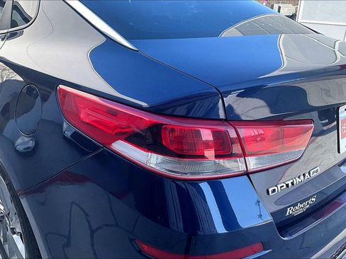 Used 2019 Kia Optima LX image 19