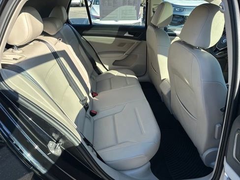 Certified 2019 Volkswagen Golf SE w/ Driver Assistance Package image 34