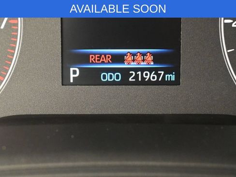 Used 2023 Toyota Corolla Cross LE w/ Moonroof Package AWD/4WD image 17
