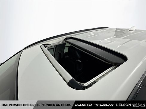 Used 2020 Toyota RAV4 XLE Premium image 20