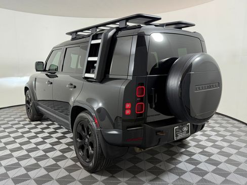 Used 2023 Land Rover Defender 110 S AWD/4WD image 3