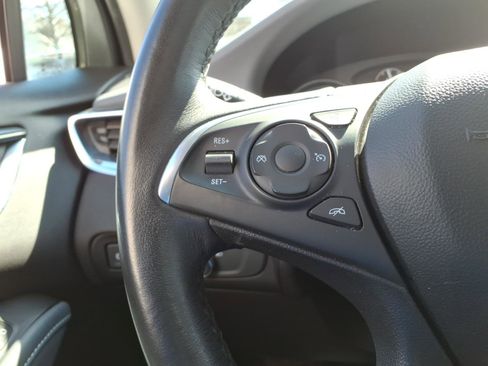 Used 2021 Buick Enclave Essence w/ Sport Touring Edition image 29