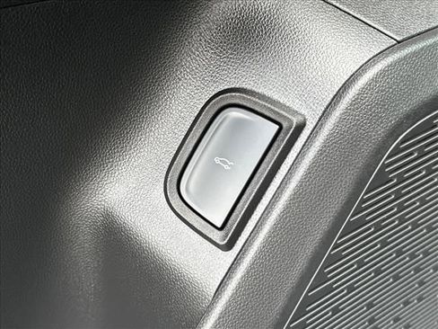 New 2026 GMC Terrain Denali AWD/4WD image 25