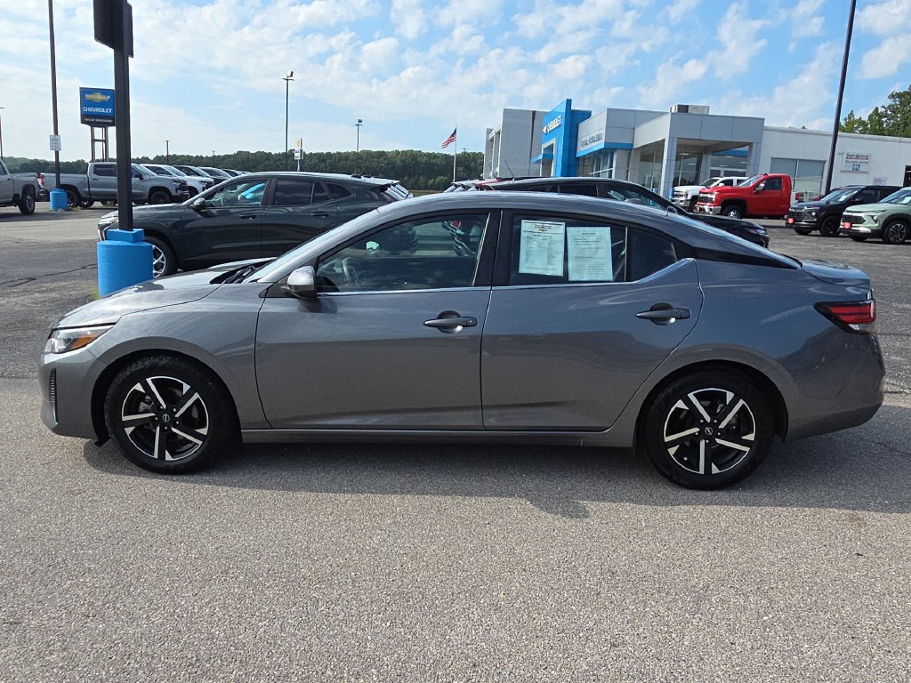Used 2024 Nissan Sentra SV FWD image 5