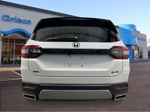 New 2026 Honda Pilot Elite image 4