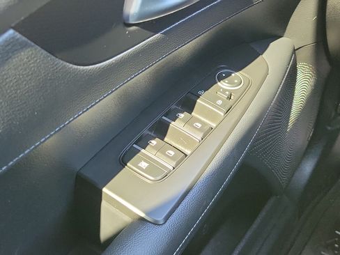 Used 2024 Kia Forte GT-Line w/ GT-Line Premium Package FWD image 20