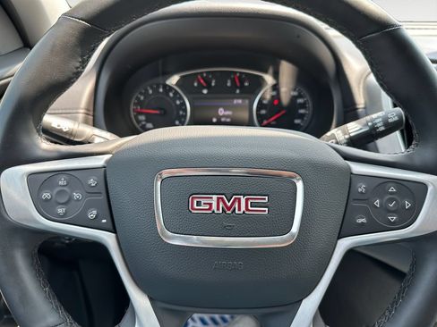 Used 2024 GMC Terrain SLT AWD/4WD image 20