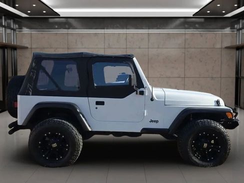 Used 2000 Jeep Wrangler SE image 8