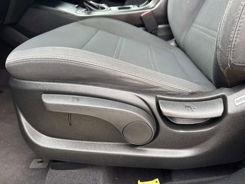 Used 2019 Kia Sorento AWD image 16