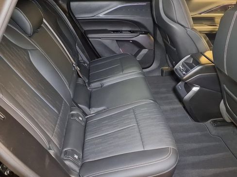 Certified 2024 Cadillac Lyriq Sport AWD/4WD image 19