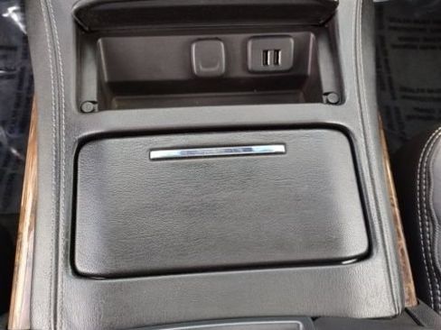Used 2015 GMC Yukon Denali w/ Touring Package AWD/4WD image 14
