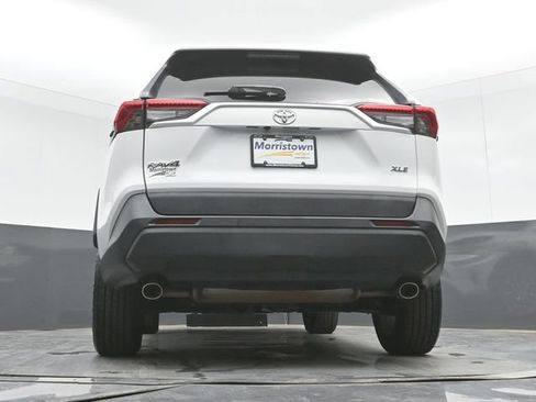 Used 2020 Toyota RAV4 XLE Premium image 47