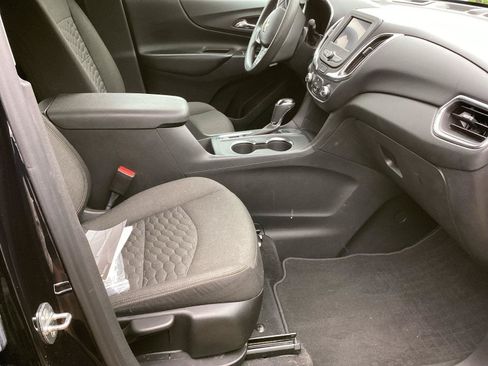 Used 2020 Chevrolet Equinox LT FWD image 7