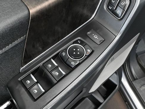 Used 2023 Ford F250 Lariat w/ Tremor Off-Road Package image 21