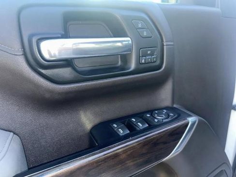 Used 2020 GMC Sierra 1500 SLT w/ SLT Premium Package image 11