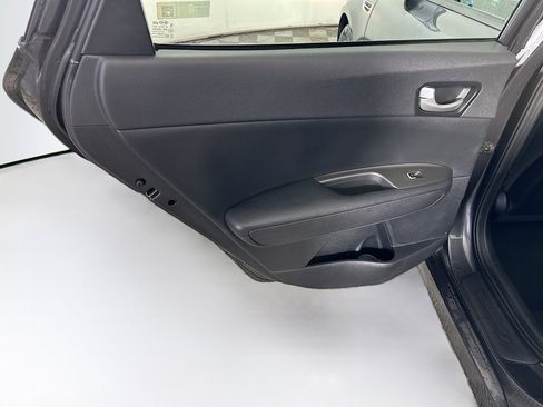 Used 2018 Kia Optima LX image 26