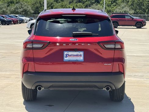 Used 2025 Ford Escape ST-Line AWD/4WD image 5