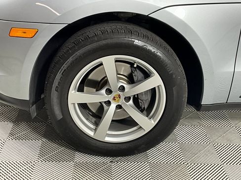 Used 2020 Porsche Macan image 29