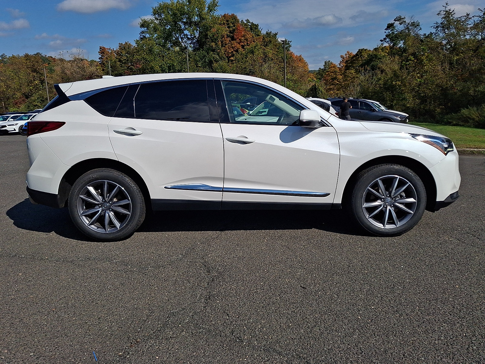 Used 2024 Acura RDX w/ Technology Package AWD/4WD image 7