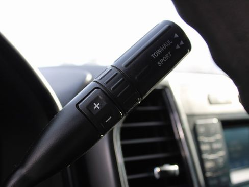 Used 2017 Ford F150 XLT image 28