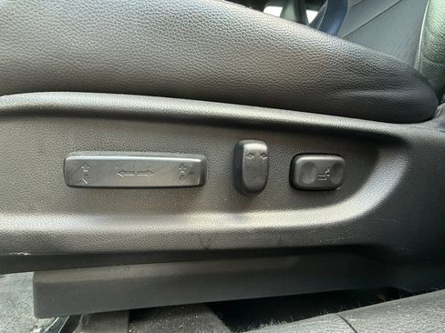 Used 2017 Honda Accord Sport image 19
