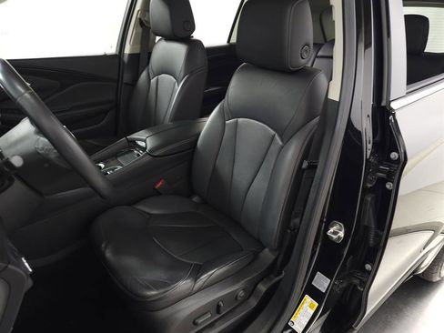 Used 2019 Buick Envision Essence image 13