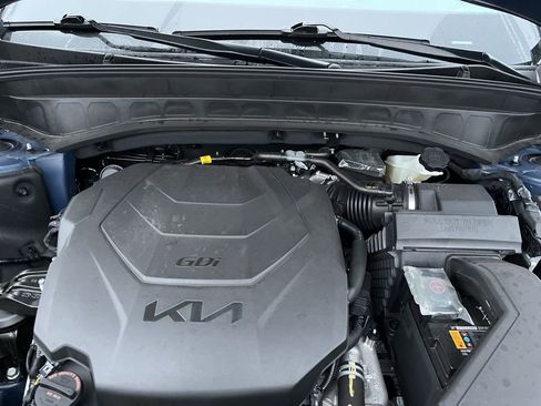 Used 2025 Kia Telluride S image 12