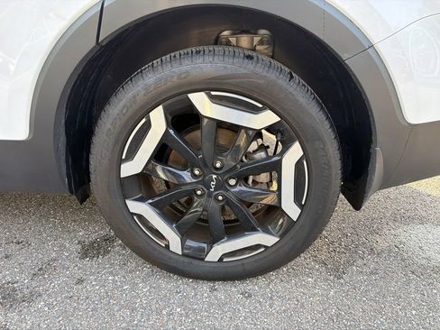 Certified 2025 Kia Telluride EX FWD image 28