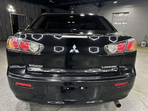 Used 2014 Mitsubishi Lancer ES FWD image 5