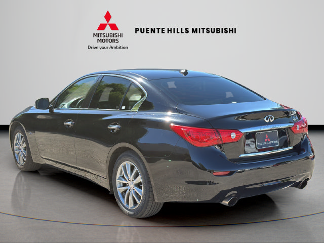 Used 2017 INFINITI Q50 2.0t w/ Moonroof Package RWD image 7