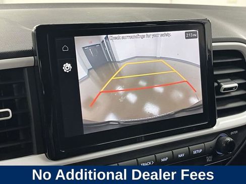 Certified 2023 Hyundai Venue Limited w/ Cargo Package FWD image 31