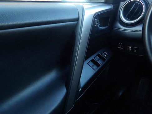 Used 2016 Toyota RAV4 XLE image 24